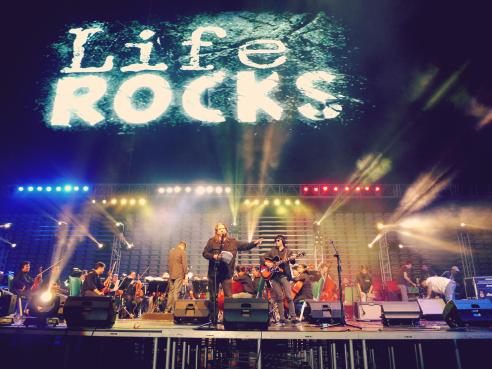 Dragonfly Collector with the ABS-CBN Philharmonic Orchestra